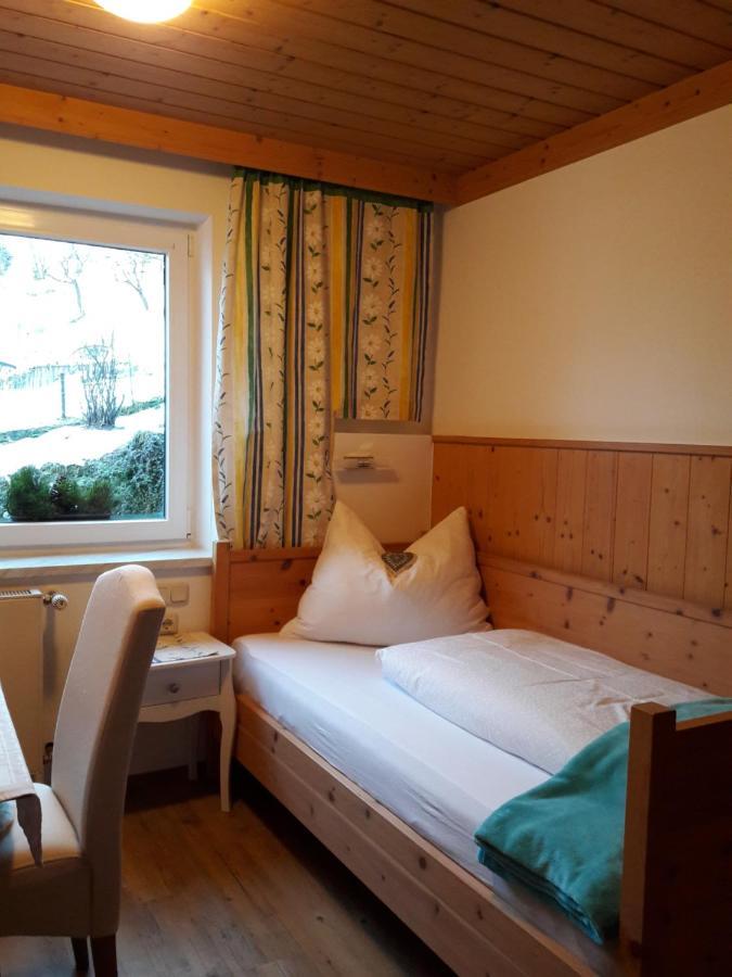 Haus Scharler, Talstation Hotel Neukirchen am Großvenediger Buitenkant foto