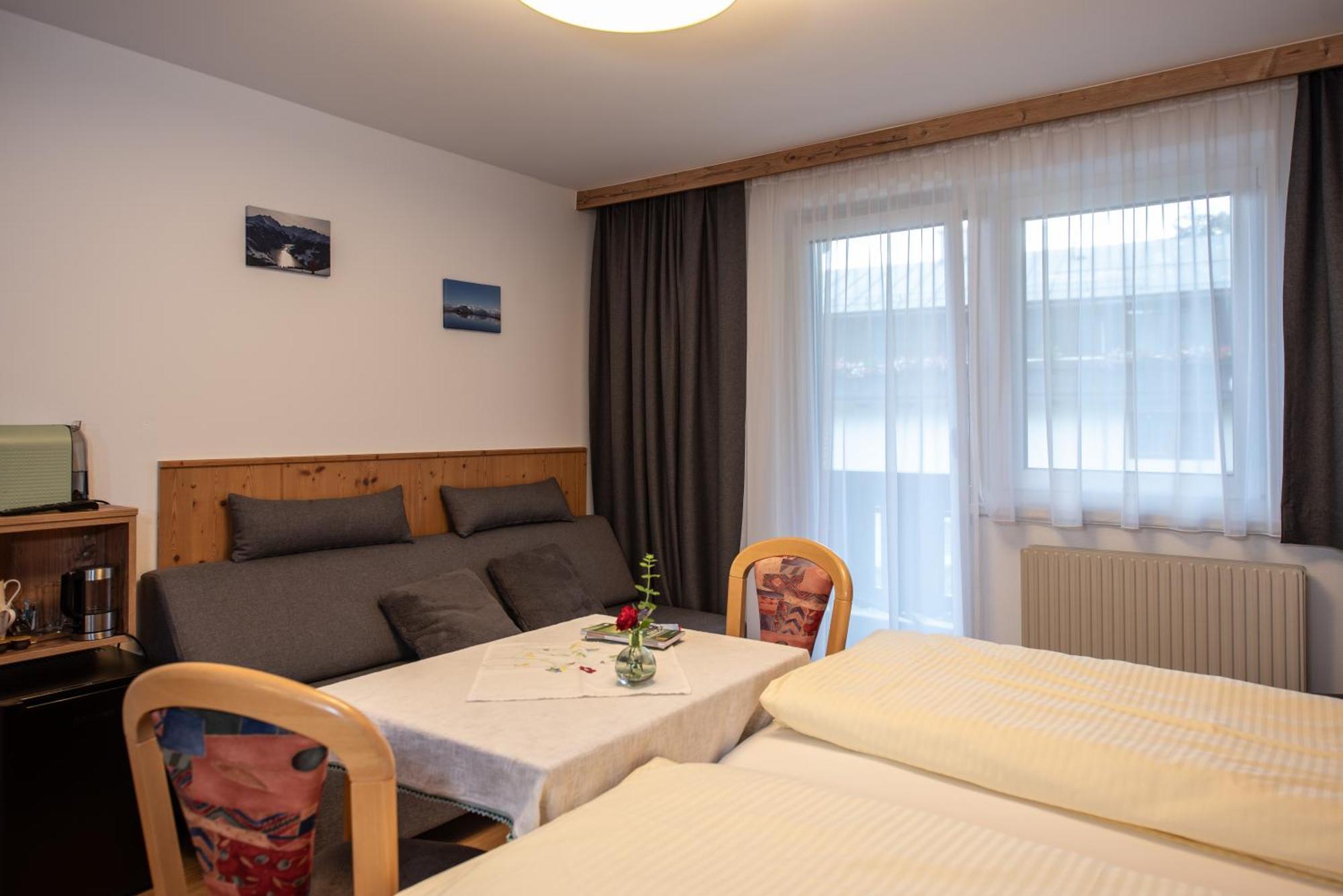 Haus Scharler, Talstation Hotel Neukirchen am Großvenediger Buitenkant foto